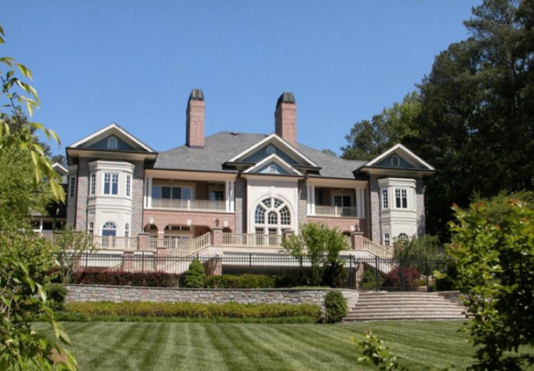 Eight of the Most Expensive Lake Homes for Sale in