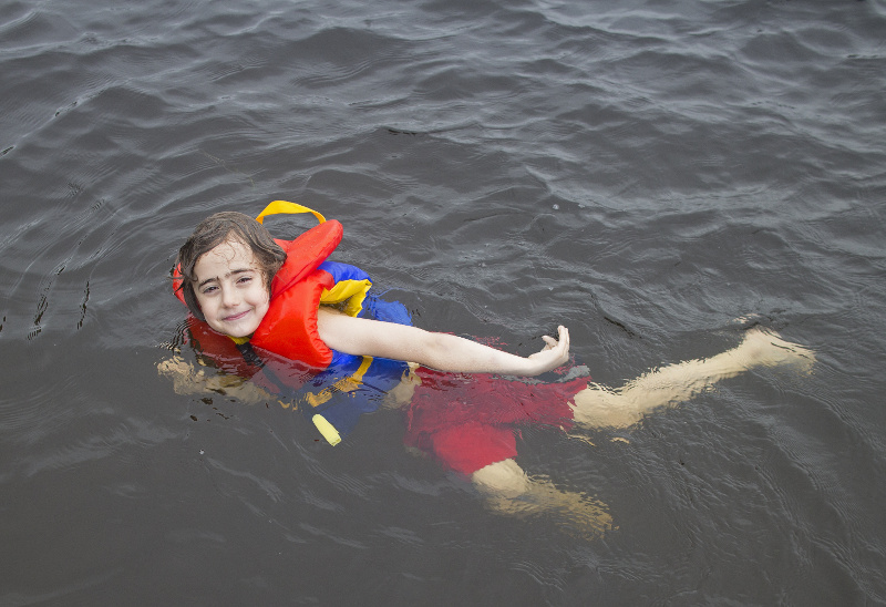 Important Swimming Safety Tips for Lake Home Owners