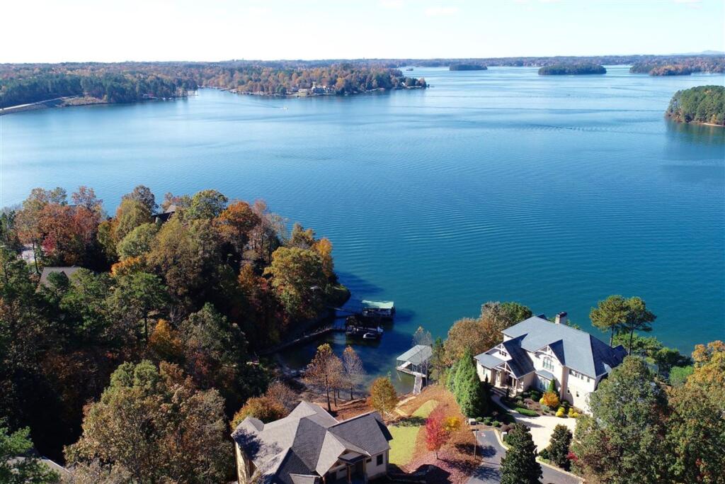 Lake Keowee, Karolina Południowa