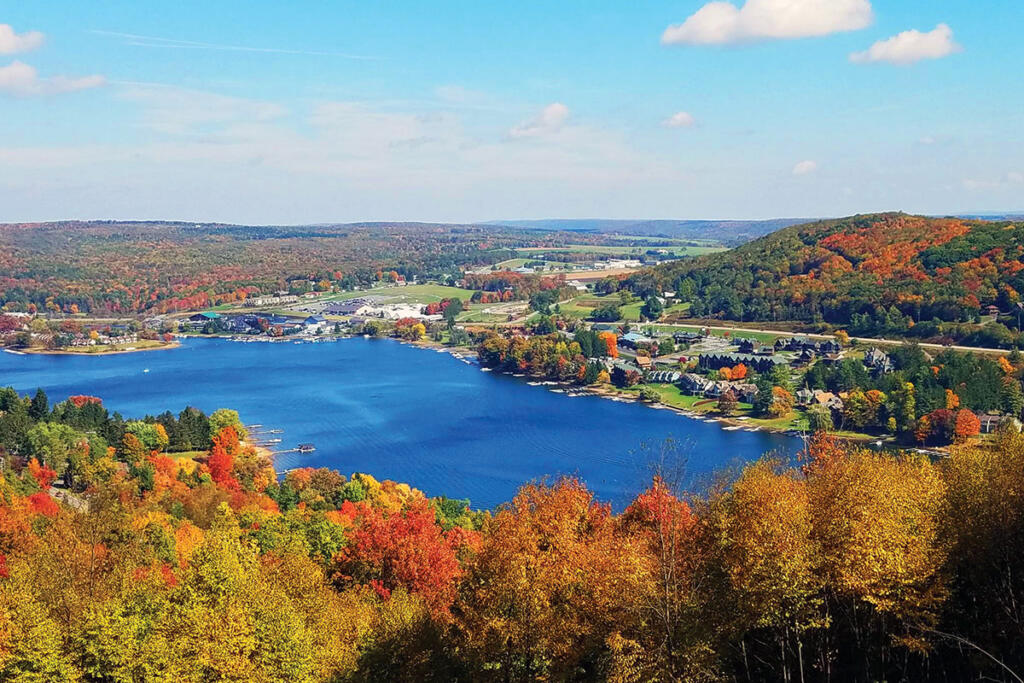 Deep Creek Lake in Maryland during the fall