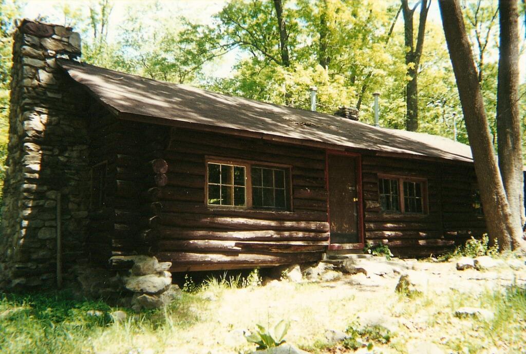 friday the 13th original lake house movie 1980