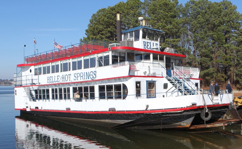 Belle of Hot Springs riverboat
