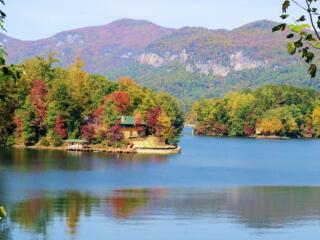 asheville north carolina lake