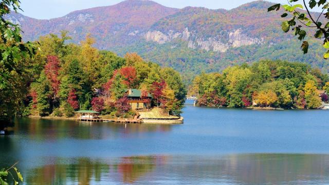 asheville north carolina lake