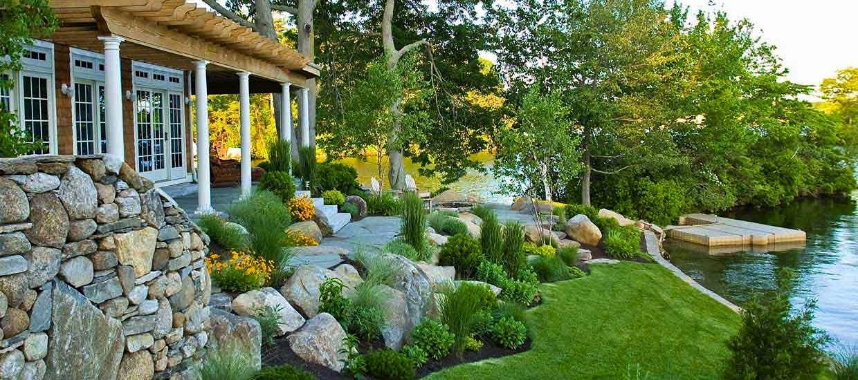 Low Maintenance Landscaping Tips for Your Lake House