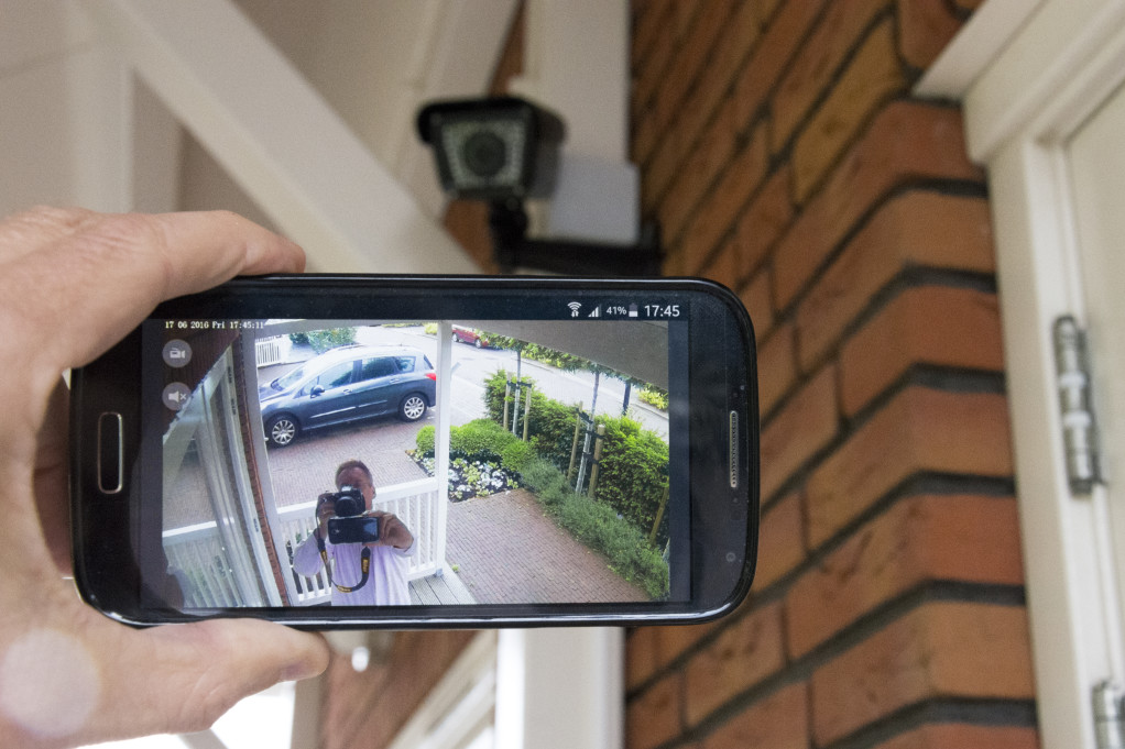 Best Security Cameras for Your Lake House