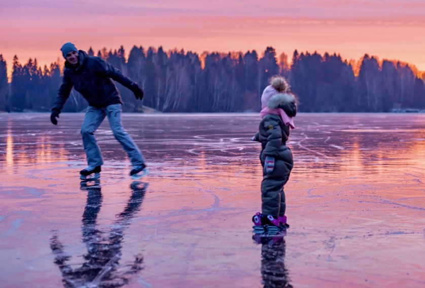 Why Ice Skating is at its Best in Lake Louise