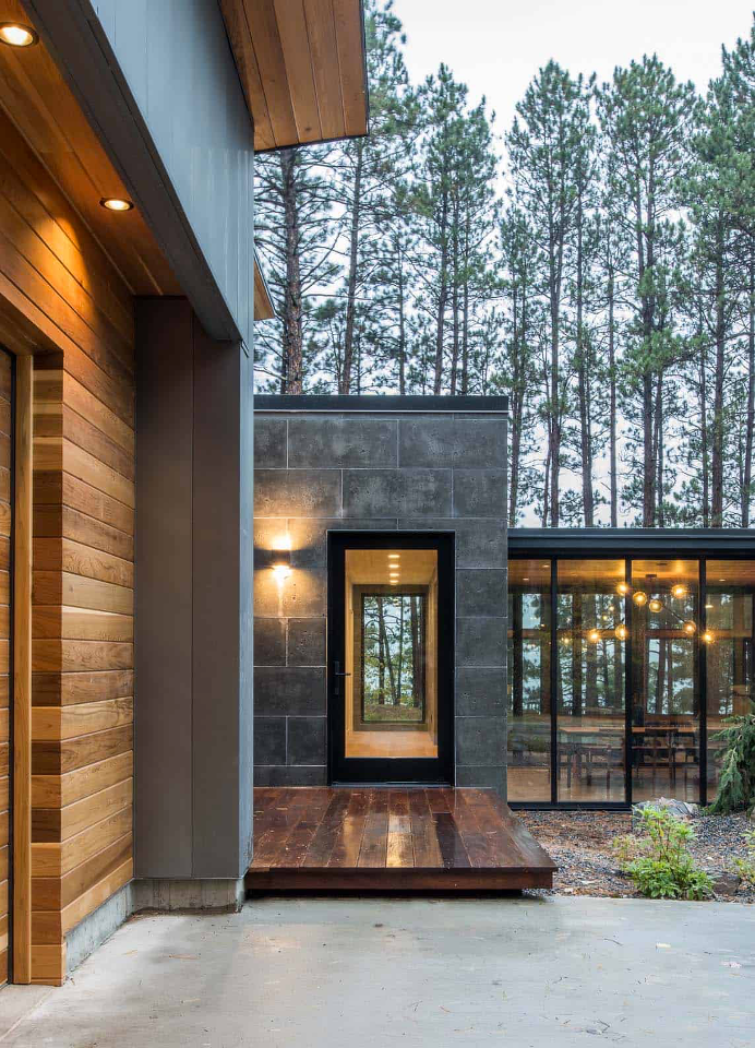 example of boreal forest landscaping at modern lake home in Minnesota's Boundary Waters region 